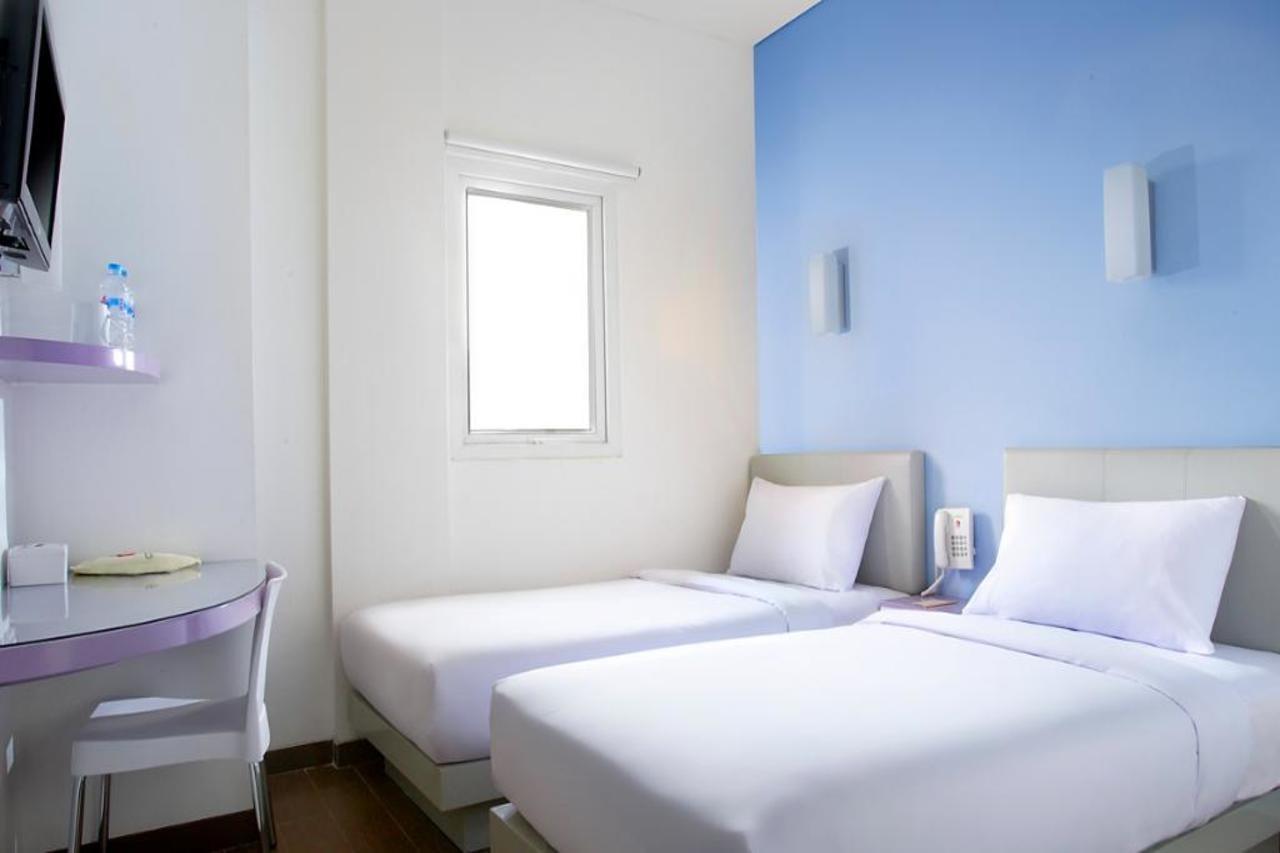 Amaris Hotel Panglima Polim 2 Jakarta Exterior photo